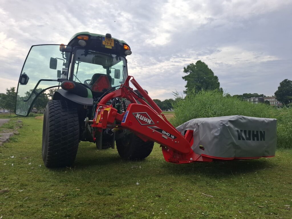 Afgeleverd! Kuhn GMD 16