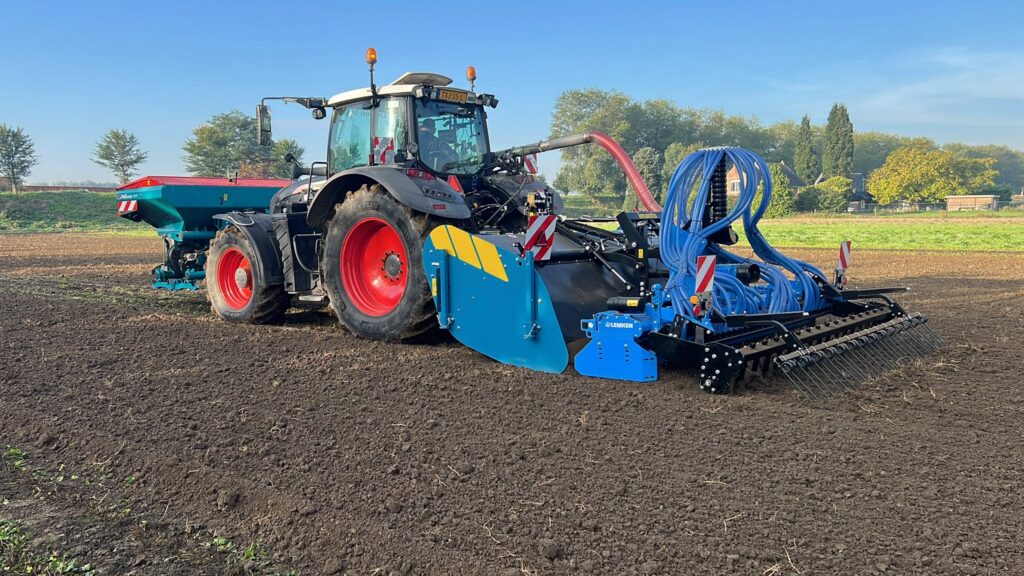 Afgeleverd! Imants spitmachine + Lemken Zirkon 8 rotorkopeg